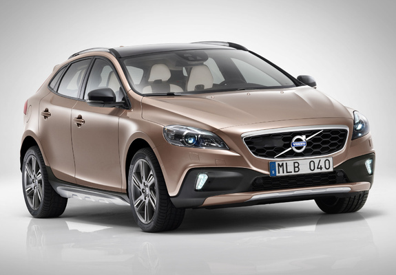 Images of Volvo V40 Cross Country T5 2012