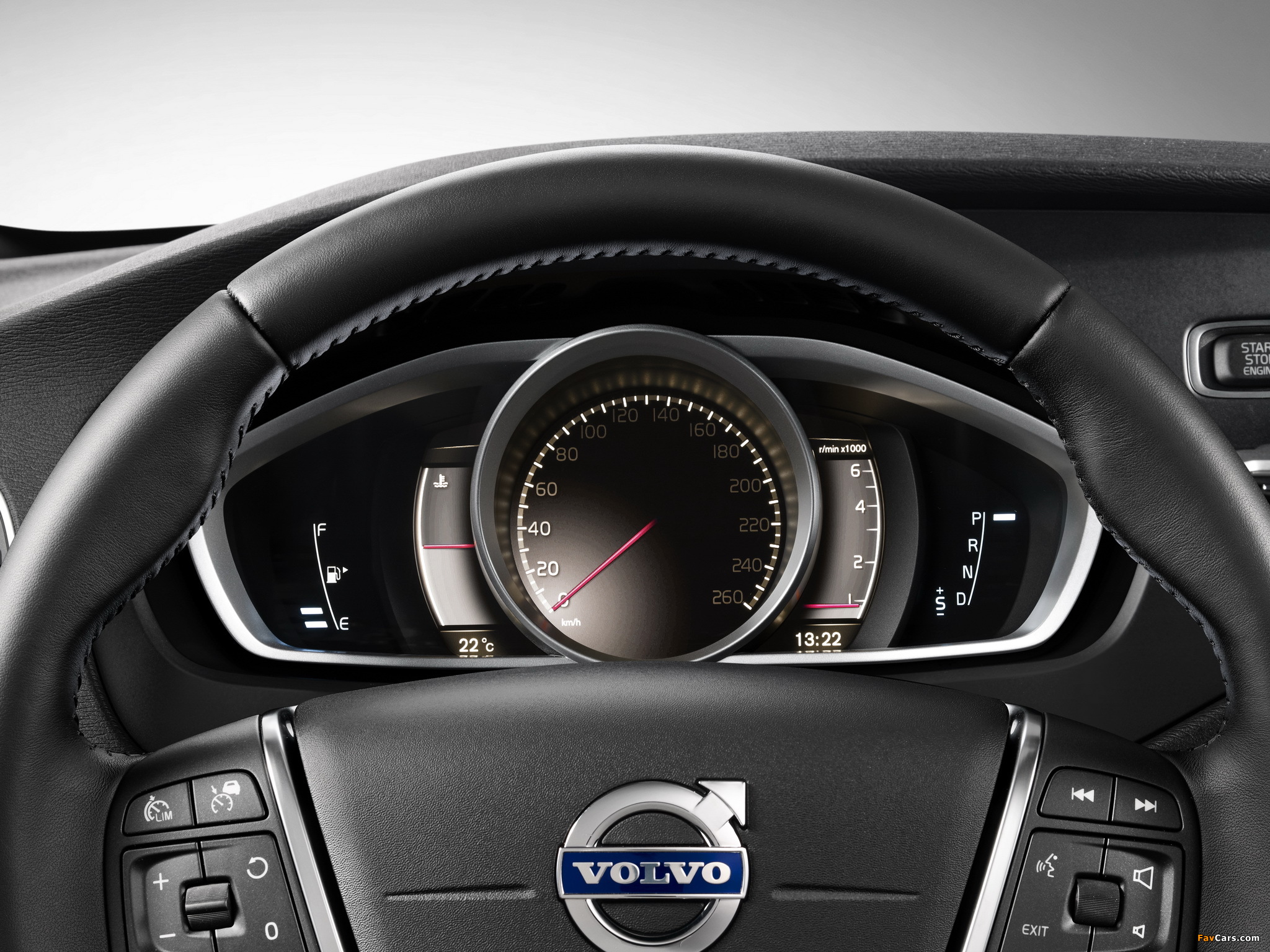 Images of Volvo V40 Cross Country T5 2012 (2048 x 1536)