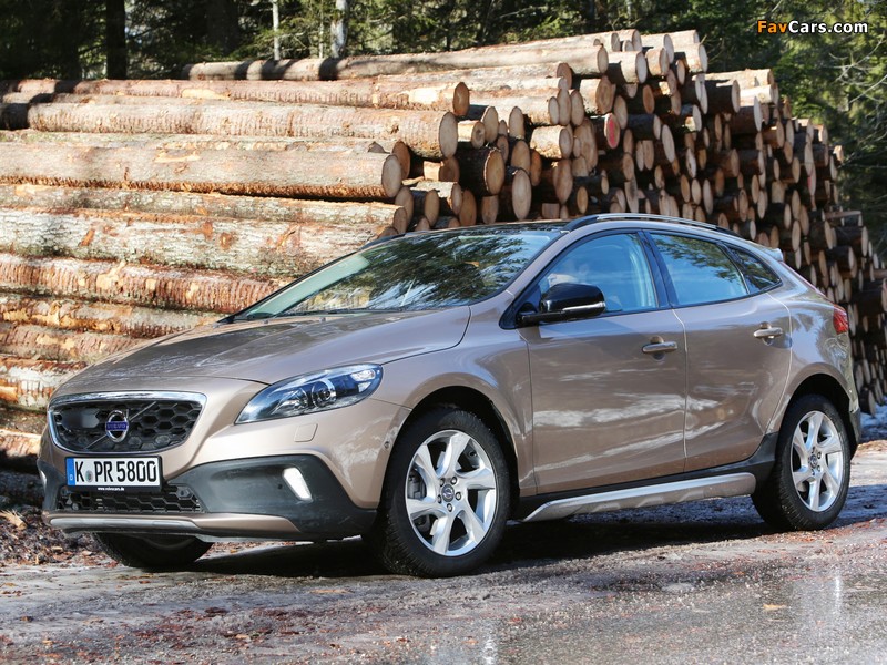 Photos of Volvo V40 Cross Country T5 2012 (800 x 600)