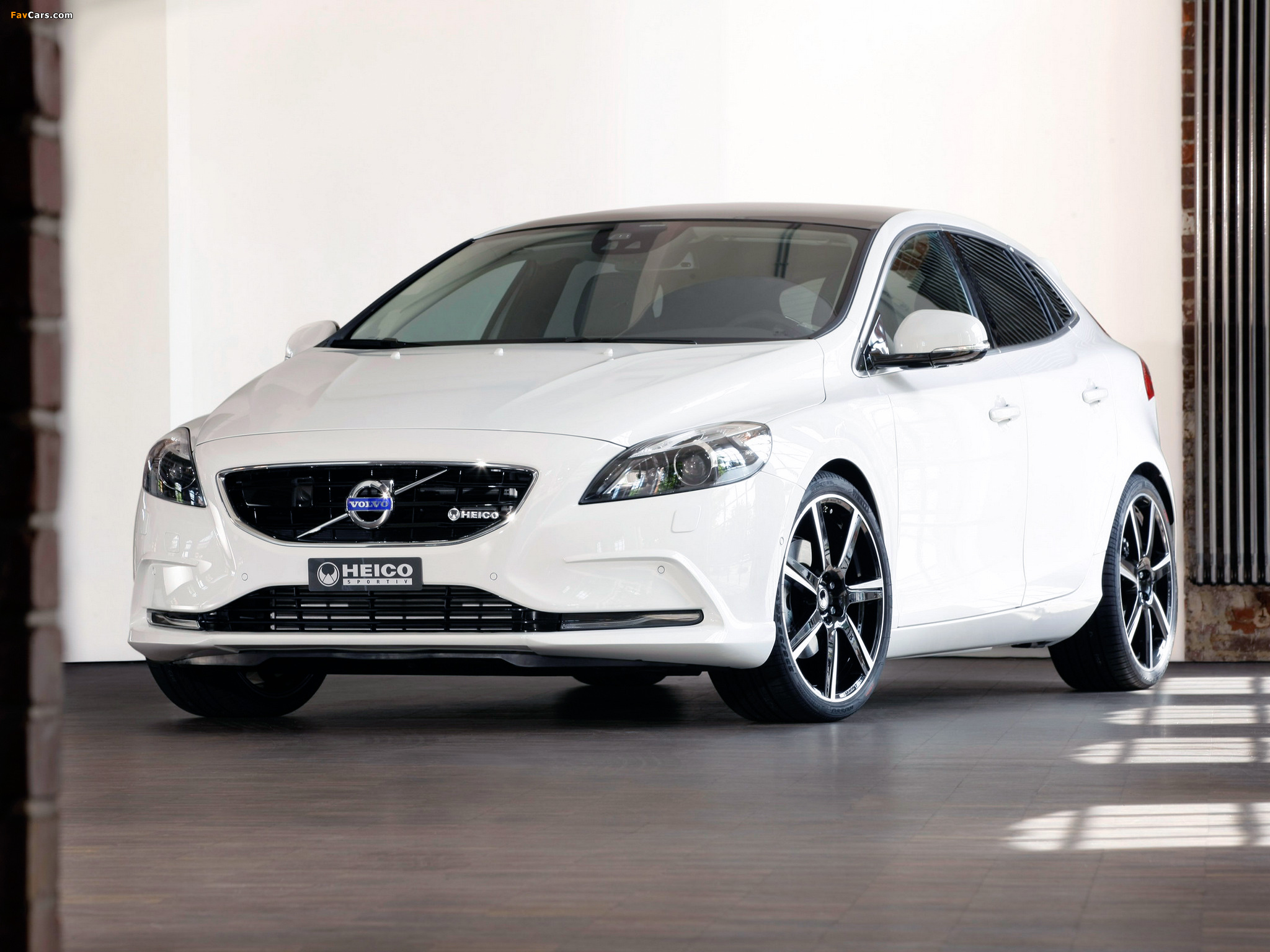 Pictures of Heico Sportiv Volvo V40 2012 (2048 x 1536)