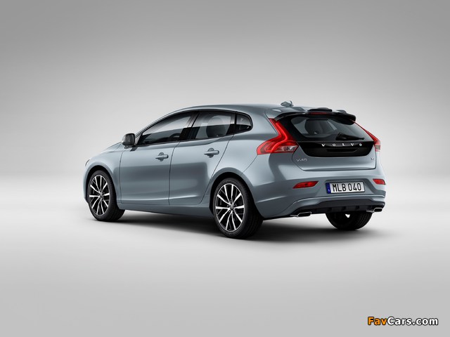 Pictures of Volvo V40 T4 Momentum 2016 (640 x 480)