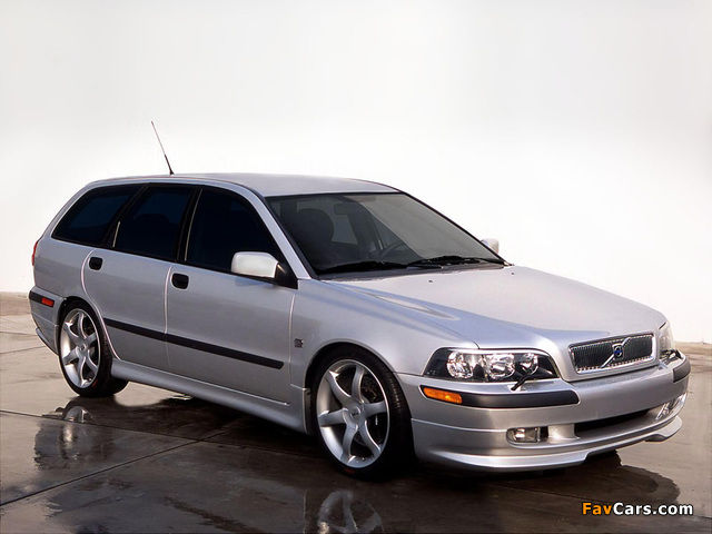 IPD Volvo V40 Performance Concept Wagon 2001 photos (640 x 480)