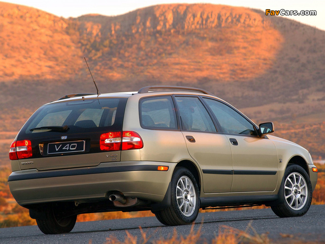 Volvo V40 ZA-spec 2002–04 wallpapers (640 x 480)