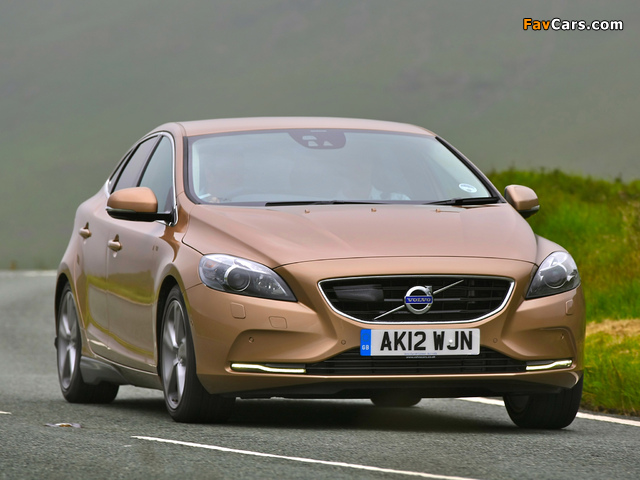 Volvo V40 T4 UK-spec 2012 photos (640 x 480)