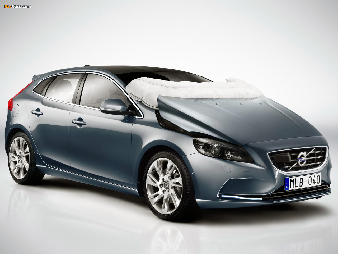 Volvo V40 2012 photos (1280 x 960)