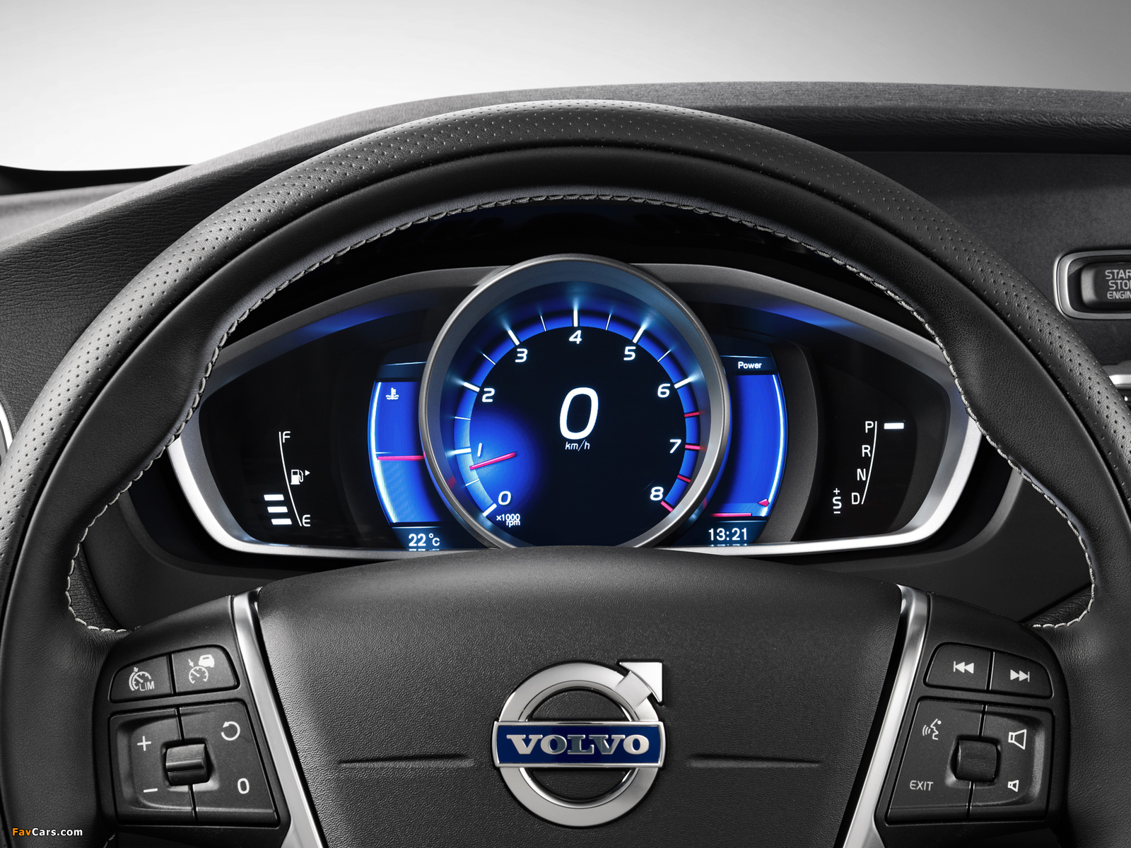 Volvo V40 R-Design 2012 pictures (1600 x 1200)