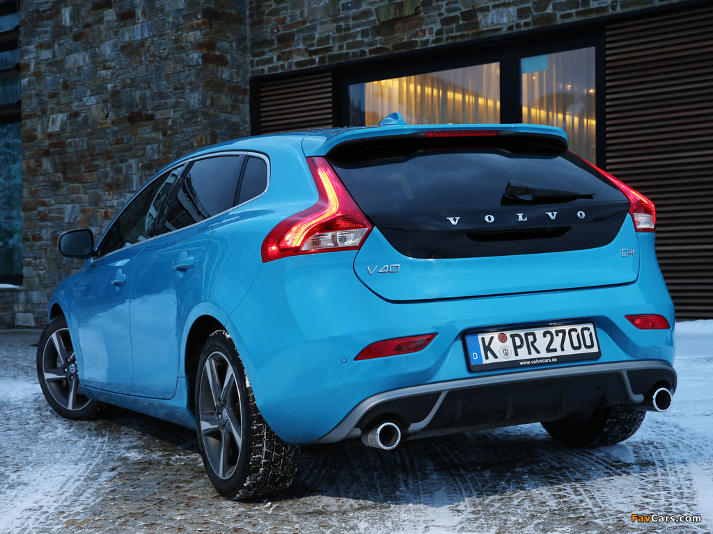 Volvo V40 R-Design 2012 pictures (1024 x 768)