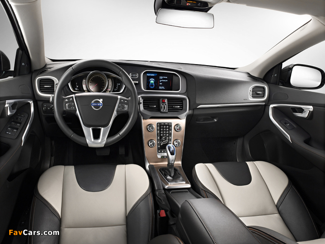 Volvo V40 Cross Country T5 2012 pictures (640 x 480)