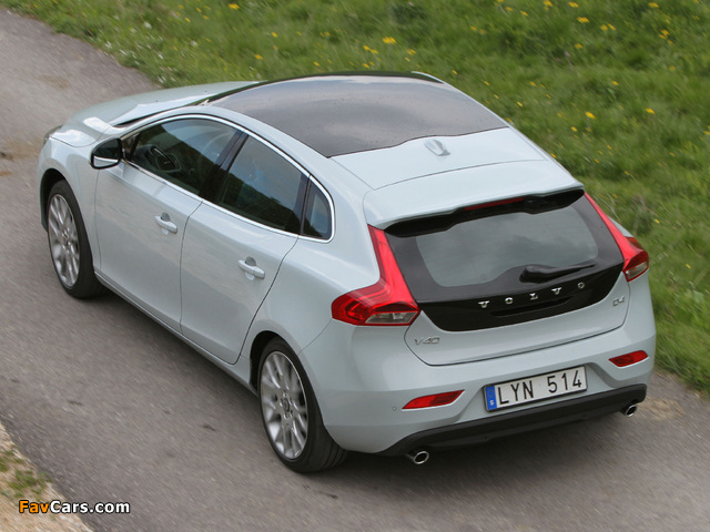 Volvo V40 D4 2012 wallpapers (640 x 480)