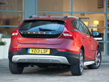 Volvo V40 Cross Country UK-spec 2013 photos