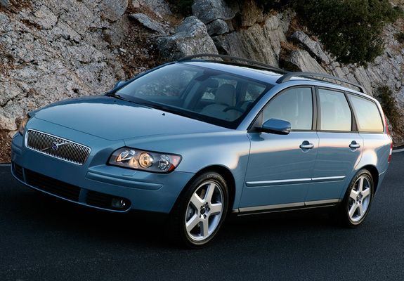 Images of Volvo V50 2004–07