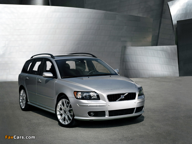 Images of Volvo V50 T5 2005–07 (640 x 480)