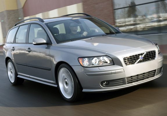 Pictures of Volvo V50 T5 2005–07