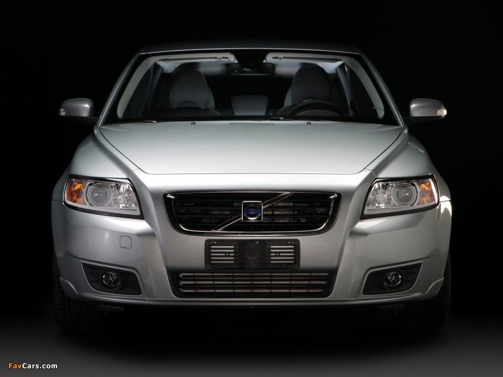 Pictures of Volvo V50 2.0D 2007–09 (1024 x 768)