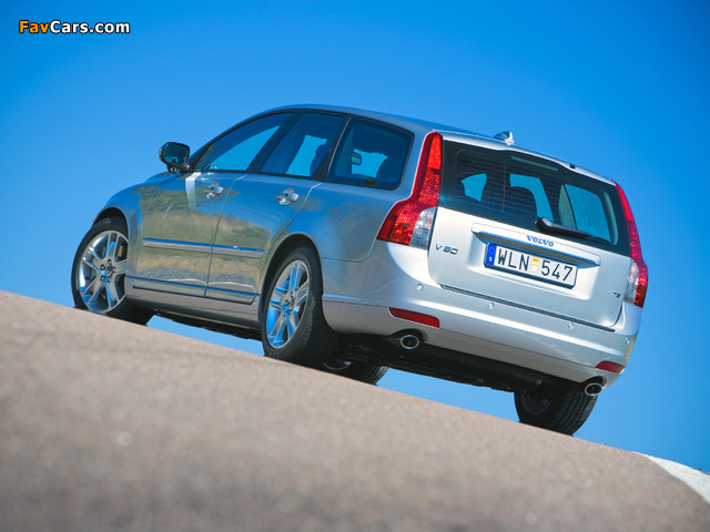 Pictures of Volvo V50 T5 2007–09 (640 x 480)