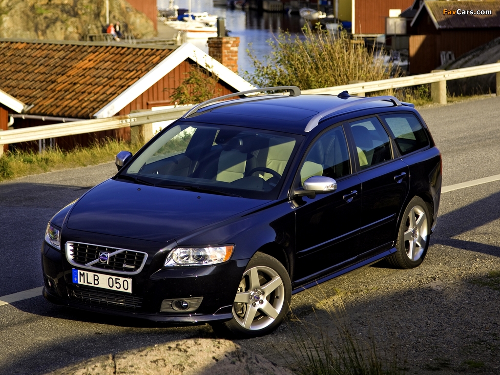 Pictures of Volvo V50 R-Design 2008–09 (1024 x 768)