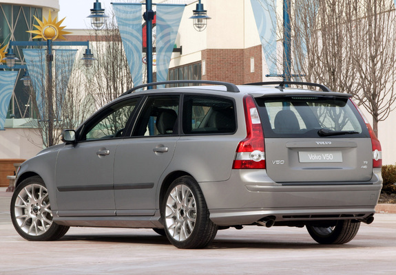 Volvo V50 T5 2005–07 images