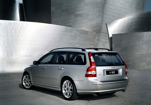 Volvo V50 T5 2005–07 wallpapers