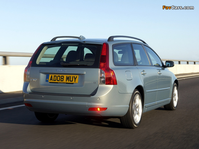 Volvo V50 UK-spec 2007–09 photos (640 x 480)