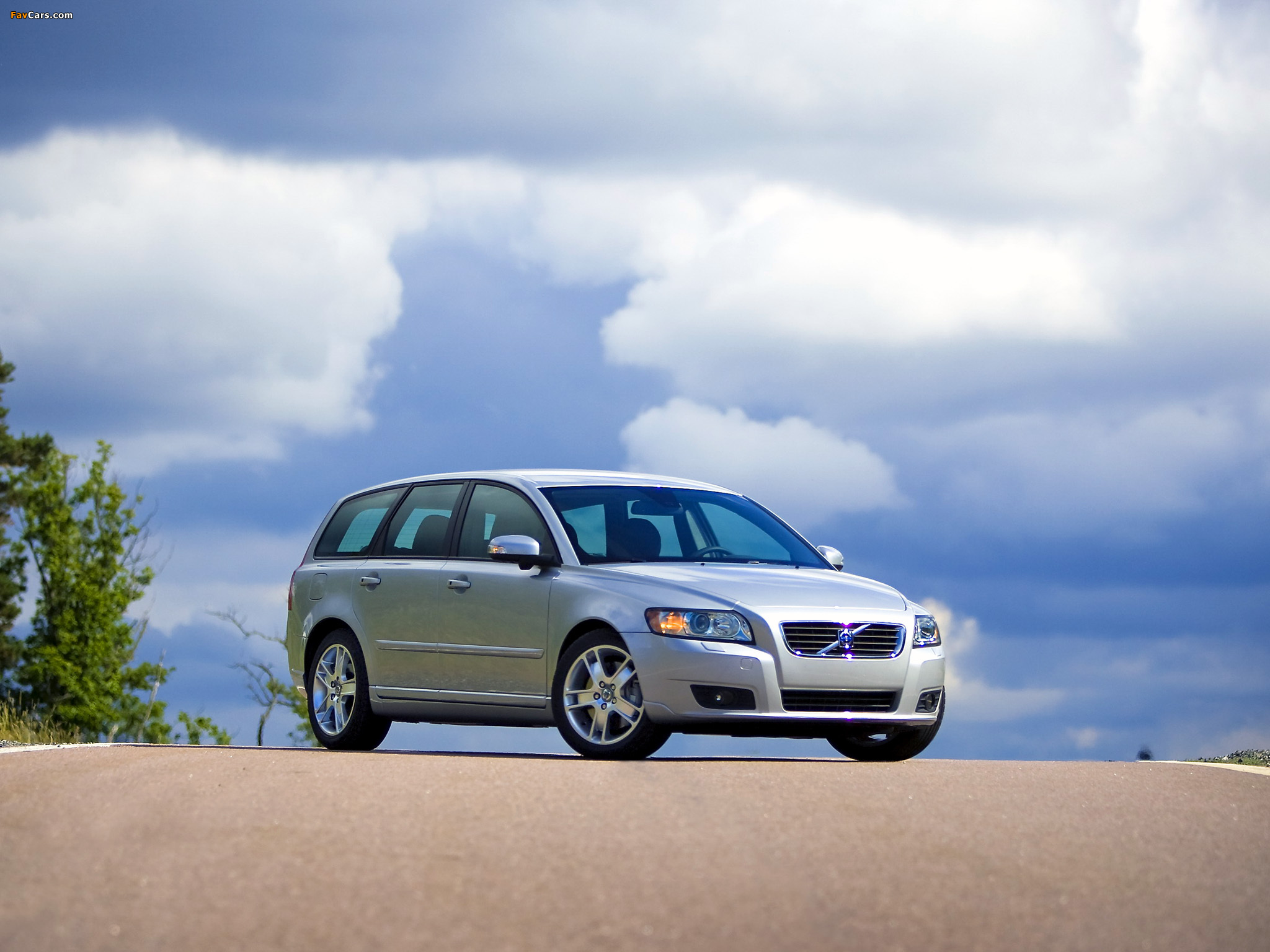 Volvo V50 T5 2007–09 photos (2048 x 1536)