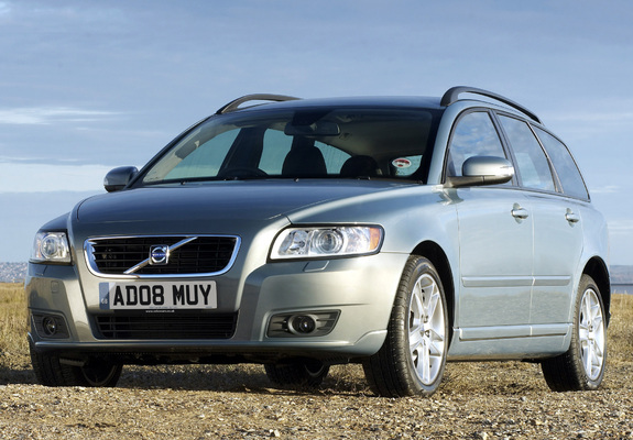 Volvo V50 UK-spec 2007–09 wallpapers