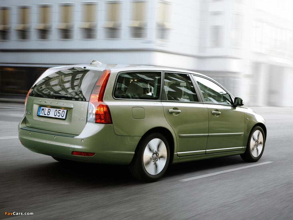 Volvo V50 DRIVe 2009 wallpapers (1024 x 768)