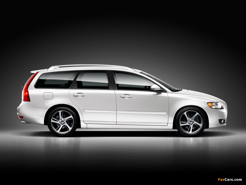 Volvo V50 Classic 2011–12 images (1024 x 768)