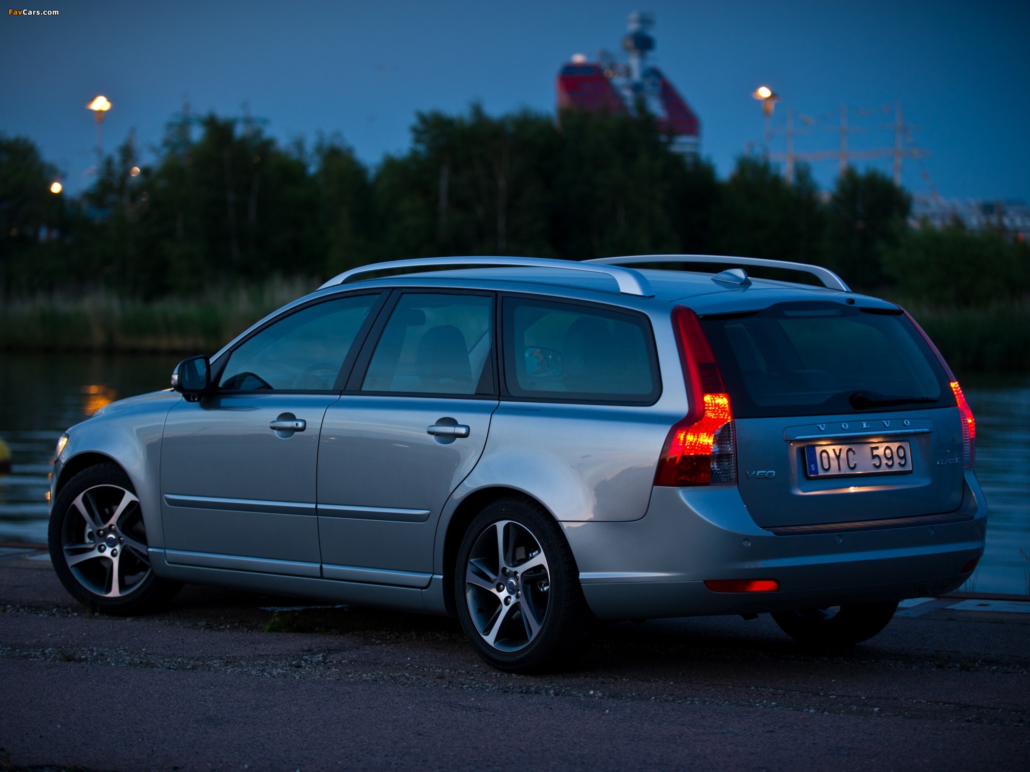 Volvo V50 Classic 2011–12 pictures (2048 x 1536)