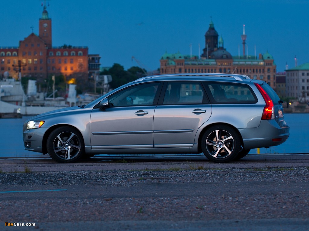 Volvo V50 Classic 2011–12 pictures (1024 x 768)