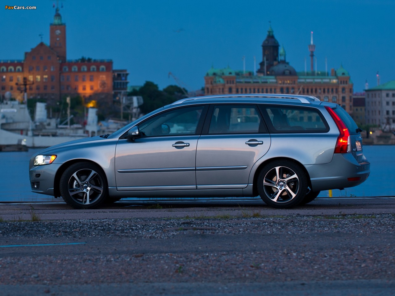 Volvo V50 Classic 2011–12 pictures (1280 x 960)