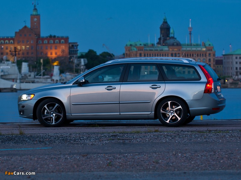 Volvo V50 Classic 2011–12 pictures (800 x 600)