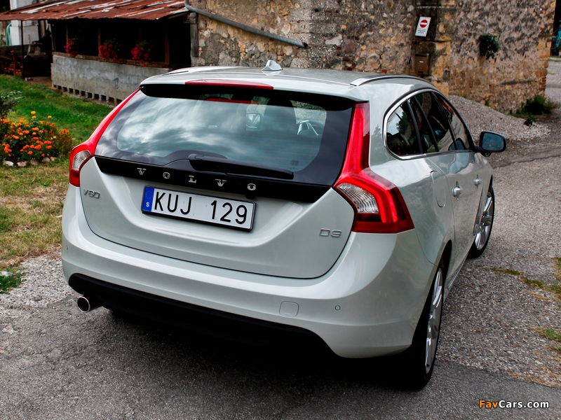 Photos of Volvo V60 2010 (800 x 600)