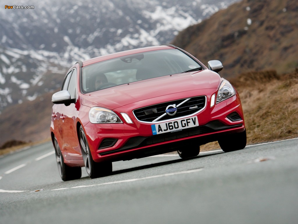 Pictures of Volvo V60 R-Design UK-spec 2010–13 (1024 x 768)