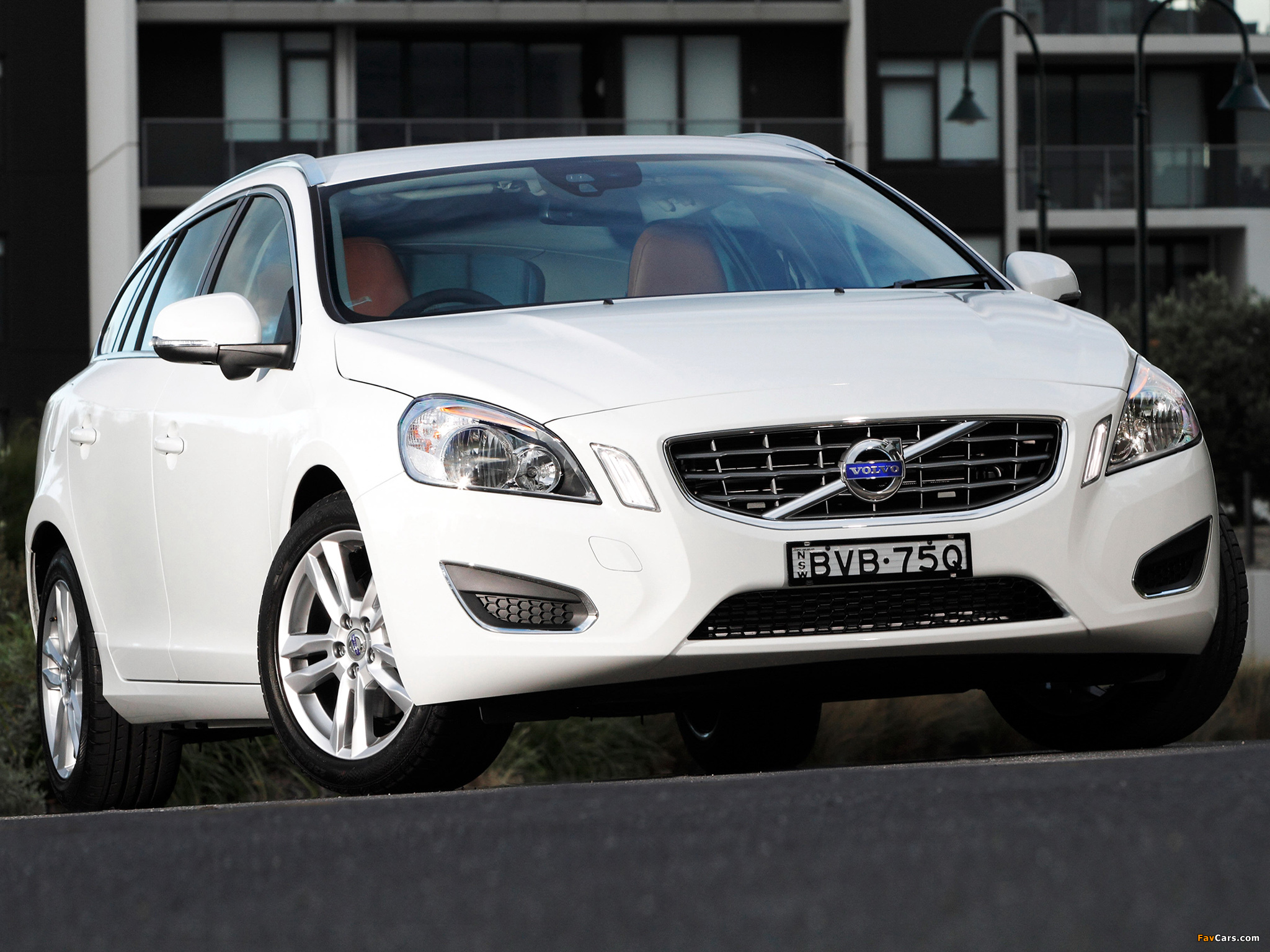 Pictures of Volvo V60 T5 AU-spec 2011–13 (2048 x 1536)