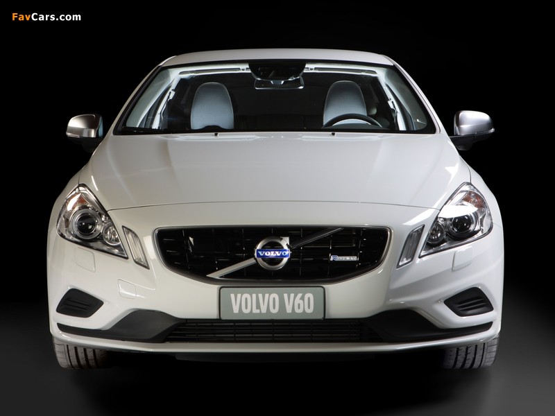 Volvo V60 R-Design 2010–13 pictures (800 x 600)