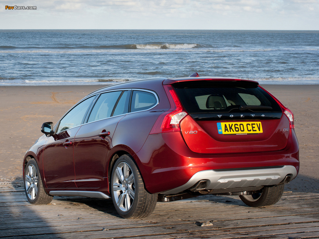 Volvo V60 D5 UK-spec 2010–13 wallpapers (1024 x 768)