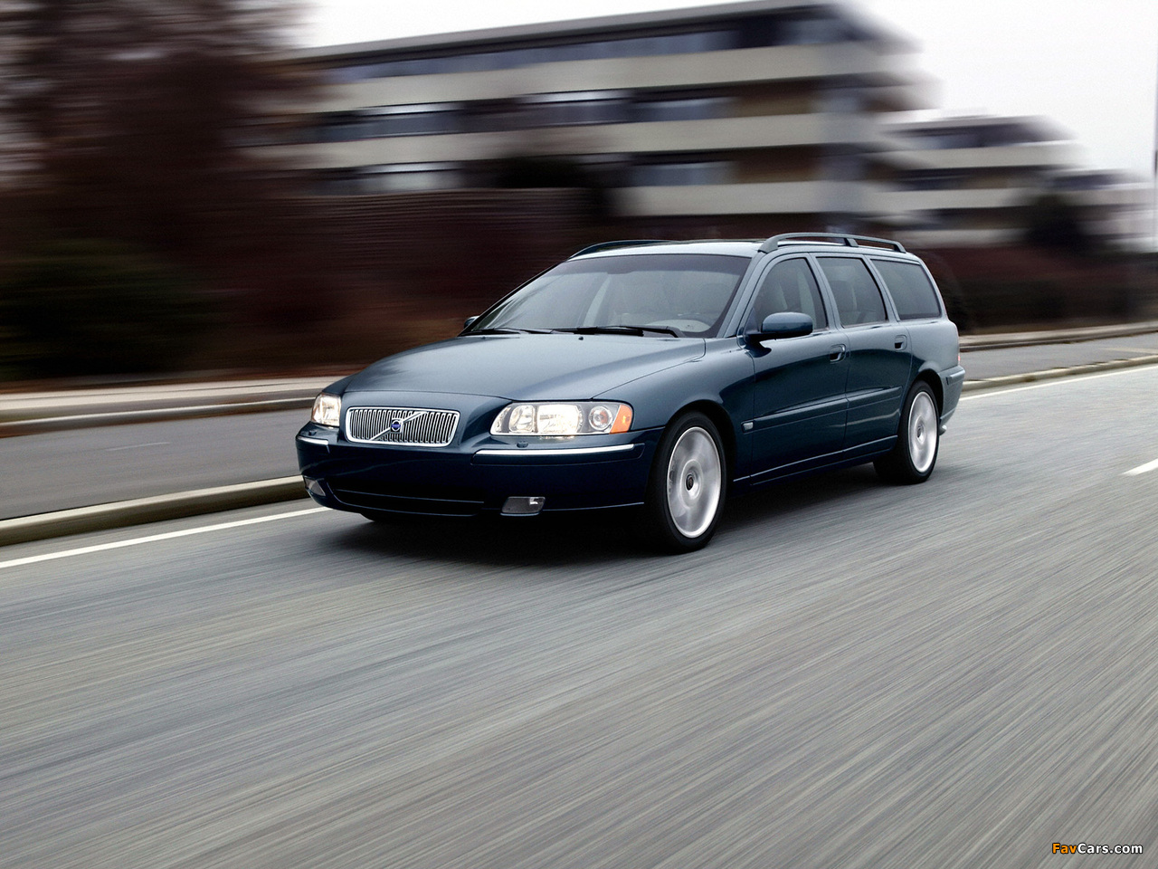 Images of Volvo V70 T5 2005–07 (1280 x 960)