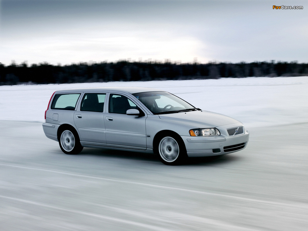 Images of Volvo V70 2005–07 (1024 x 768)