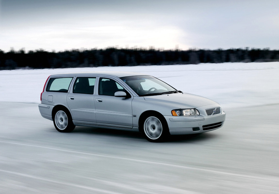 Images of Volvo V70 2005–07