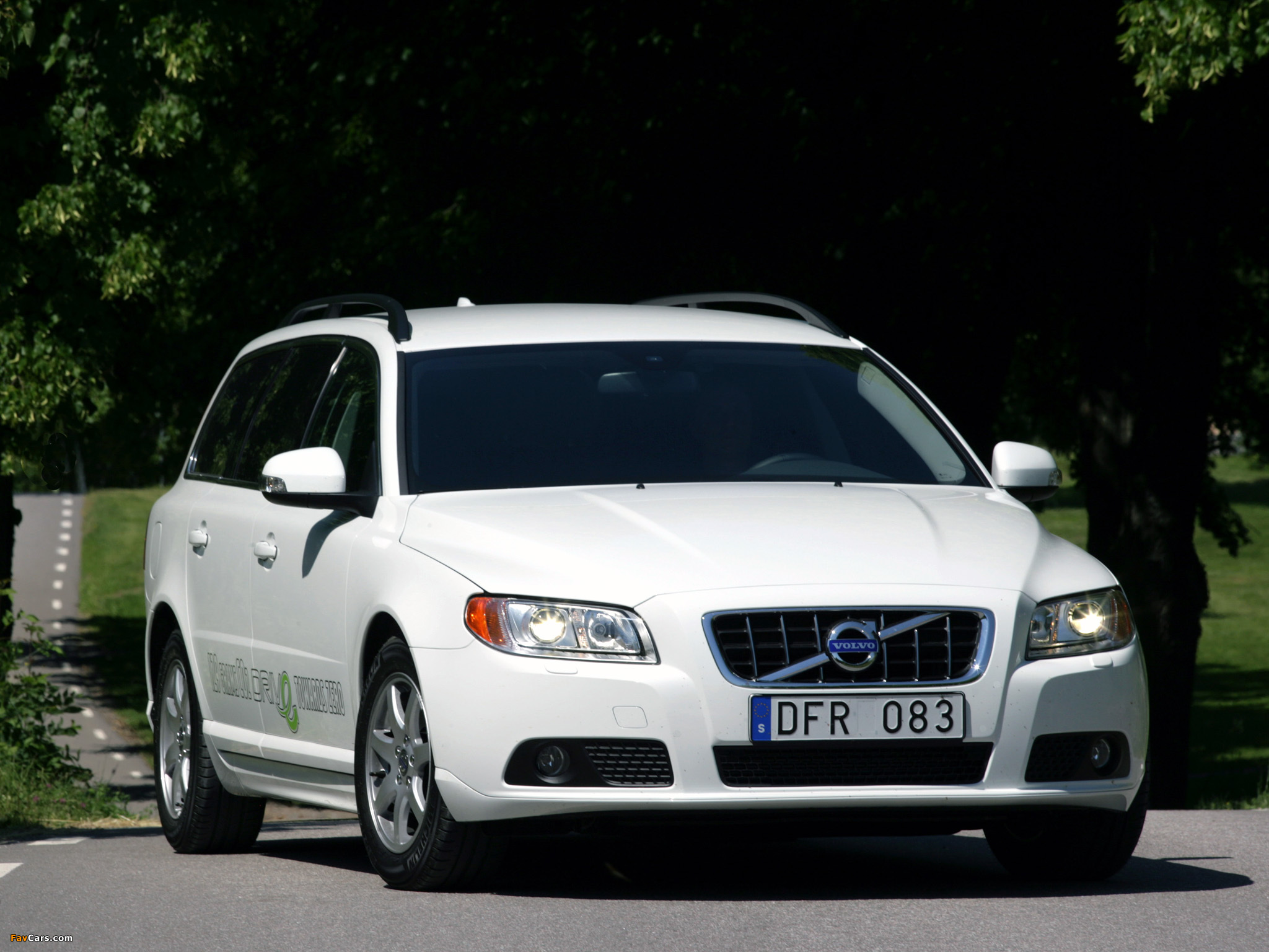 Images of Volvo V70 DRIVe 2009–13 (2048 x 1536)