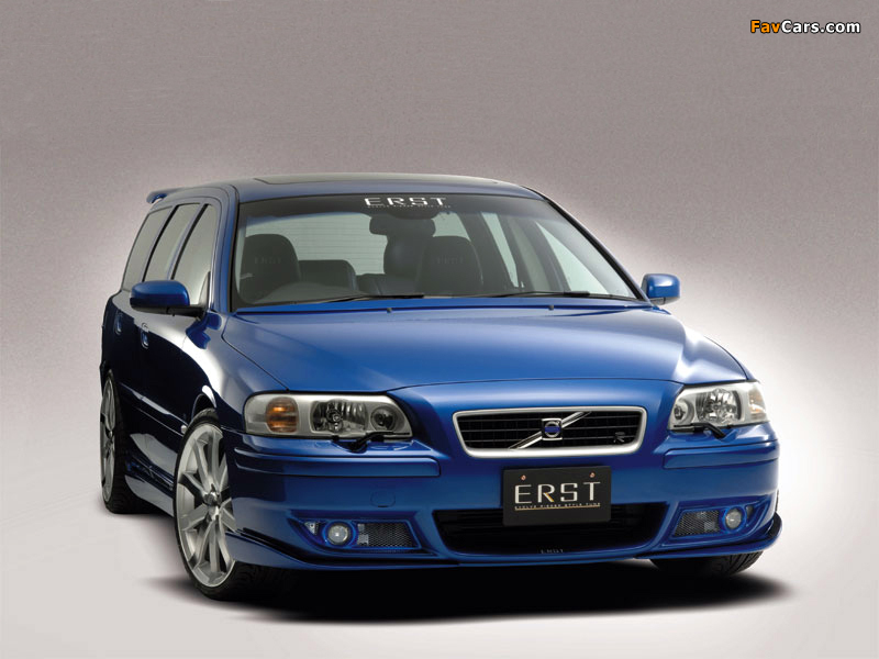 Photos of ERST Volvo V70 R 2004–07 (800 x 600)