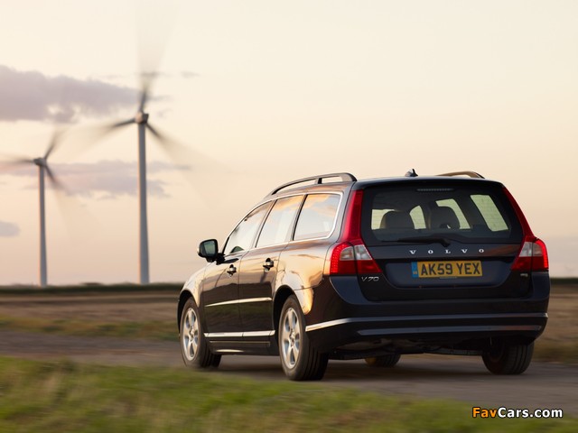 Photos of Volvo V70 DRIVe Efficiency UK-spec 2009–13 (640 x 480)