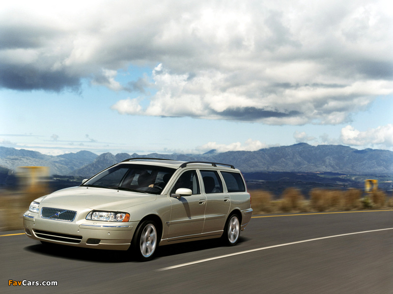 Pictures of Volvo V70 2005–07 (800 x 600)