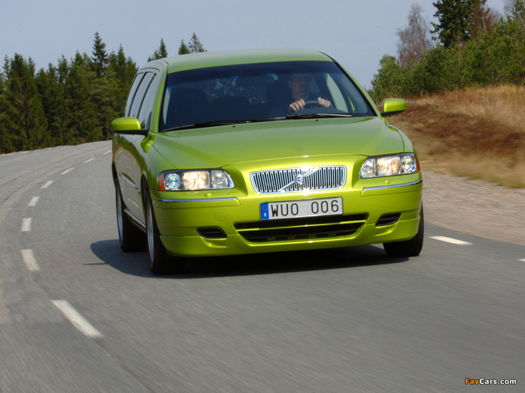Pictures of Volvo V70 Multi-Fuel 2006 (1024 x 768)
