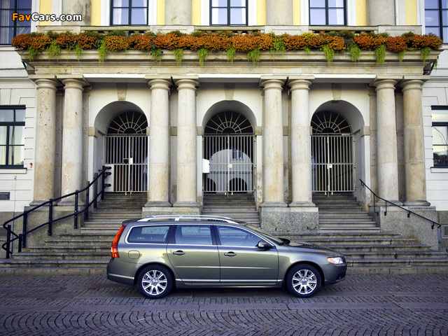 Pictures of Volvo V70 2007–09 (640 x 480)