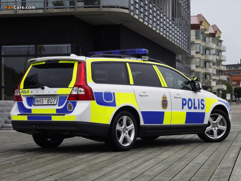 Pictures of Volvo V70 Police Car 2007–09 (800 x 600)