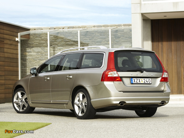 Pictures of Volvo V70 2007–09 (640 x 480)