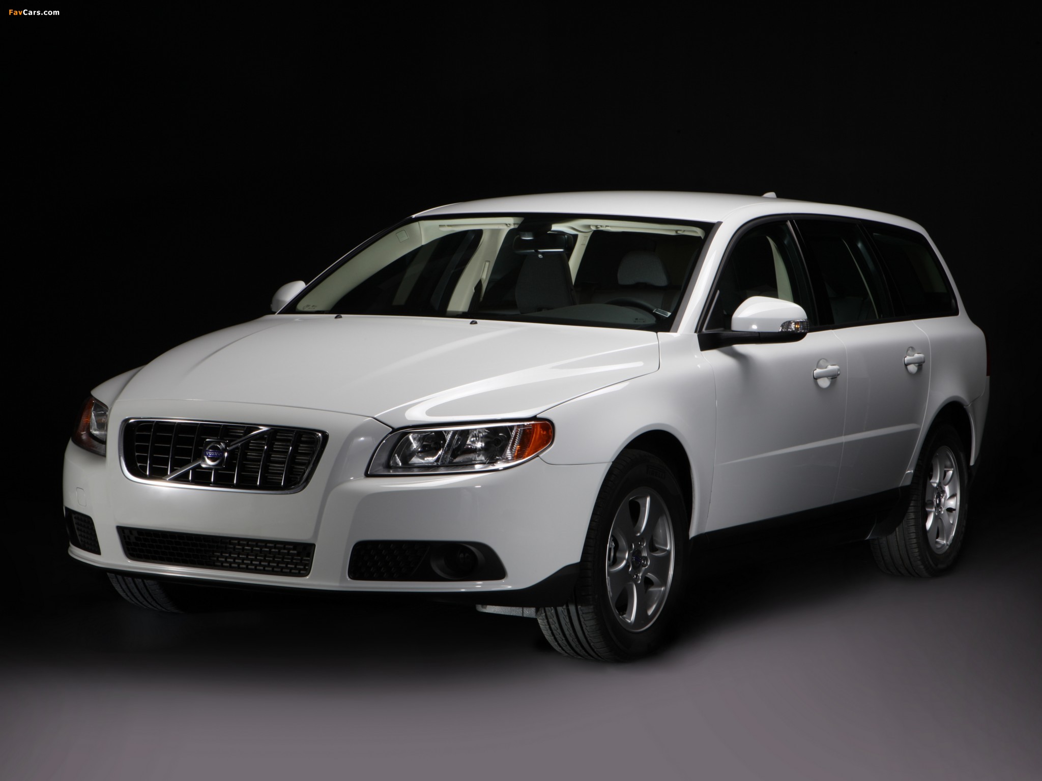 Pictures of Volvo V70 Polar 2009–13 (2048 x 1536)