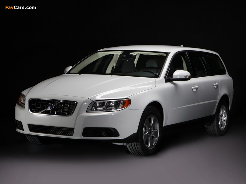 Pictures of Volvo V70 Polar 2009–13 (800 x 600)