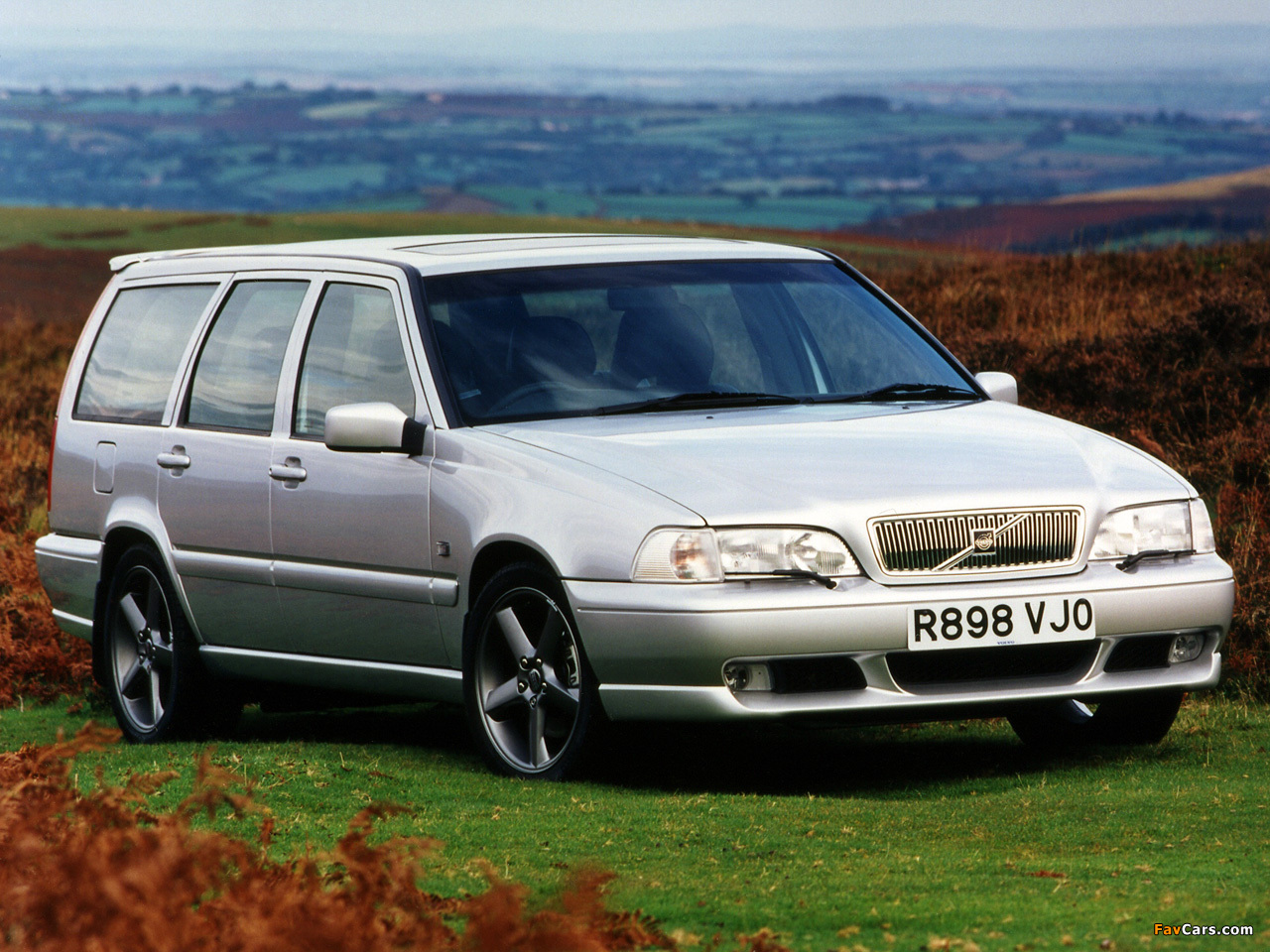 Volvo V70 R UK-spec 1997–2000 photos (1280 x 960)